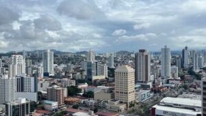 Panamá sale de la lista de la Unión Europea