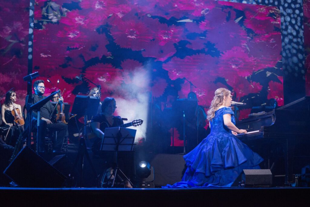 Celebran 10 años de música viva  Celebran 10 años de música viva